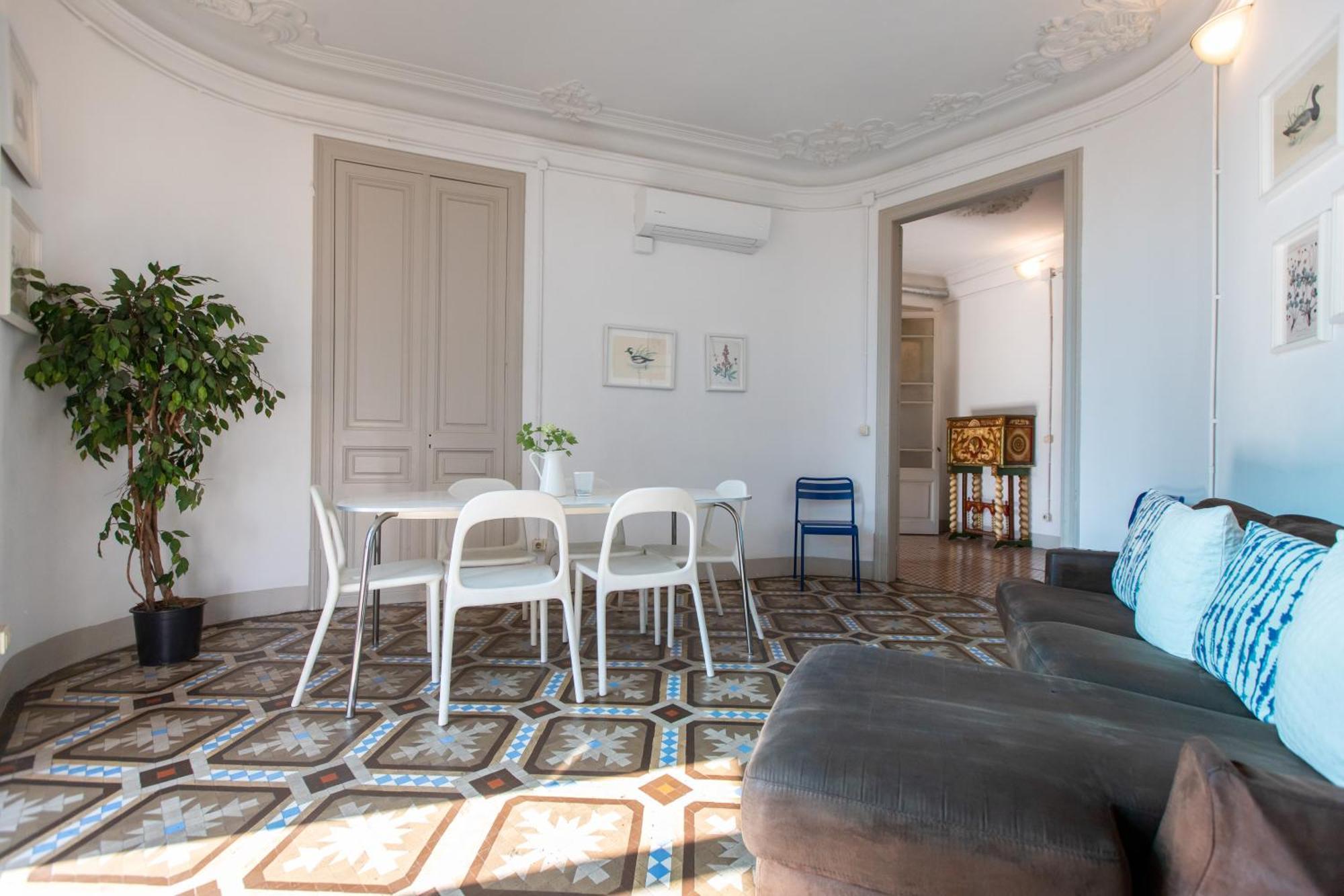 Apartment B21-apartamento Modernista Grupos *